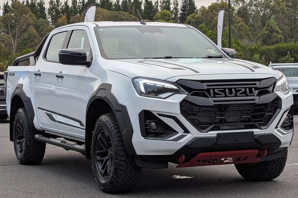 2025 Isuzu D-MAX BLADE 4X4