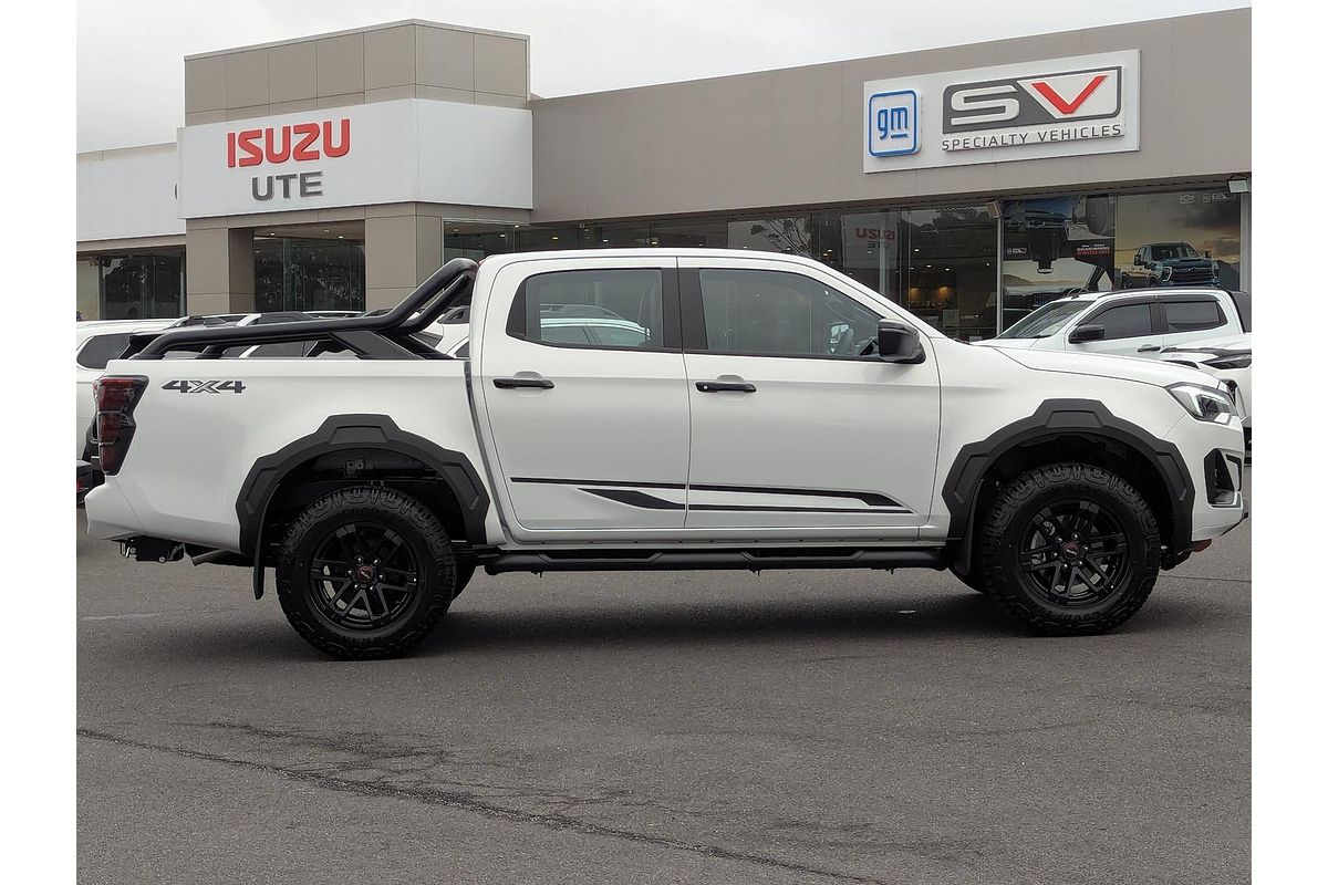 2025 Isuzu D-MAX BLADE 4X4