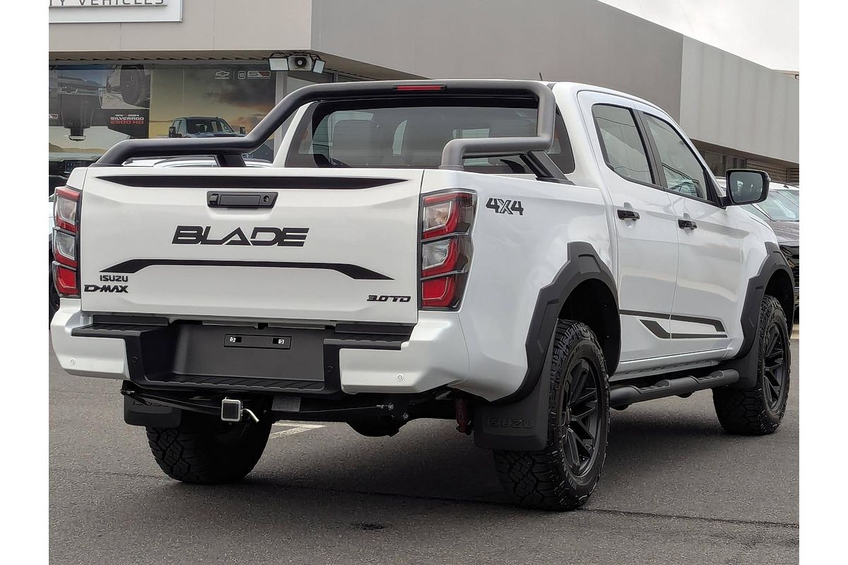 2025 Isuzu D-MAX BLADE 4X4