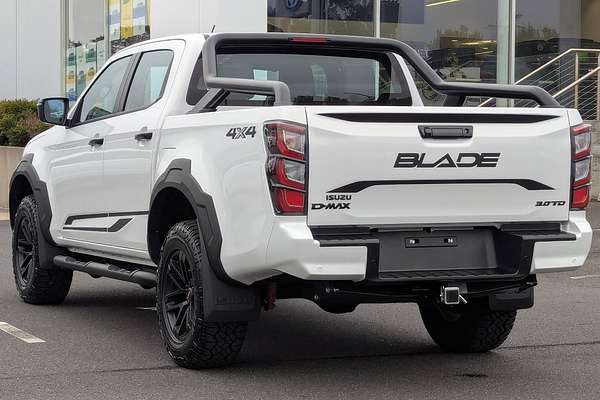 2025 Isuzu D-MAX BLADE 4X4