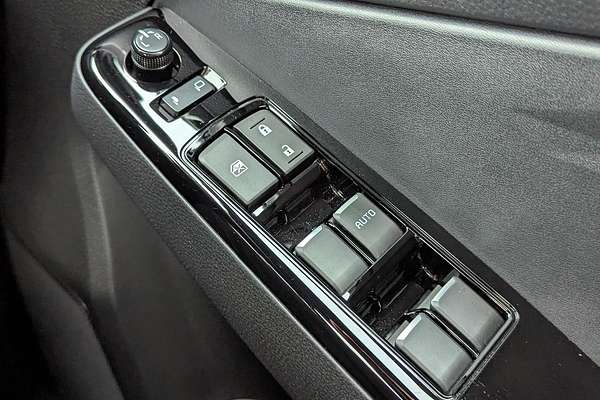 2025 Isuzu D-MAX BLADE 4X4