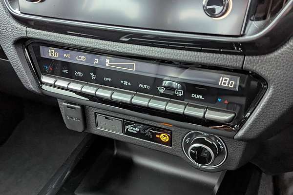 2025 Isuzu D-MAX BLADE 4X4