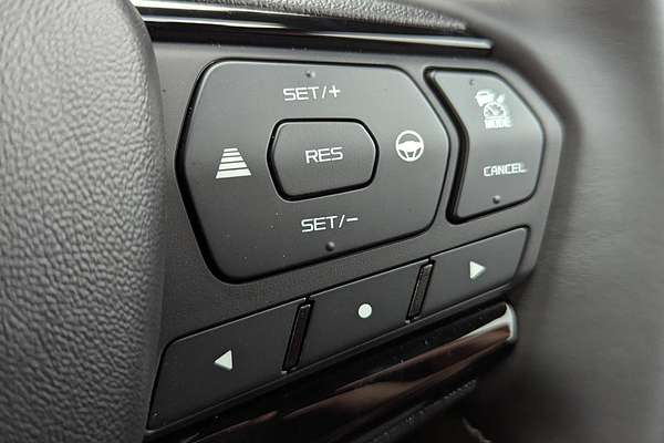 2025 Isuzu D-MAX BLADE 4X4