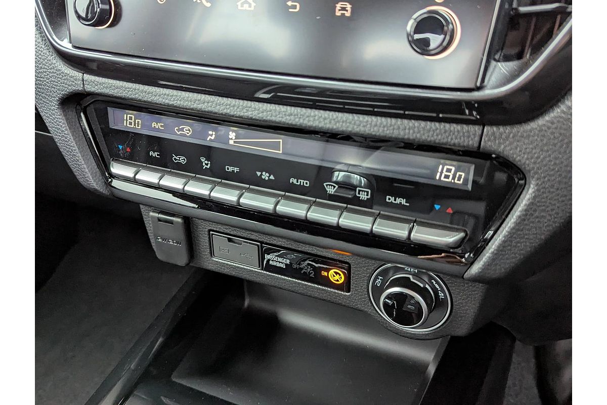 2025 Isuzu D-MAX BLADE 4X4
