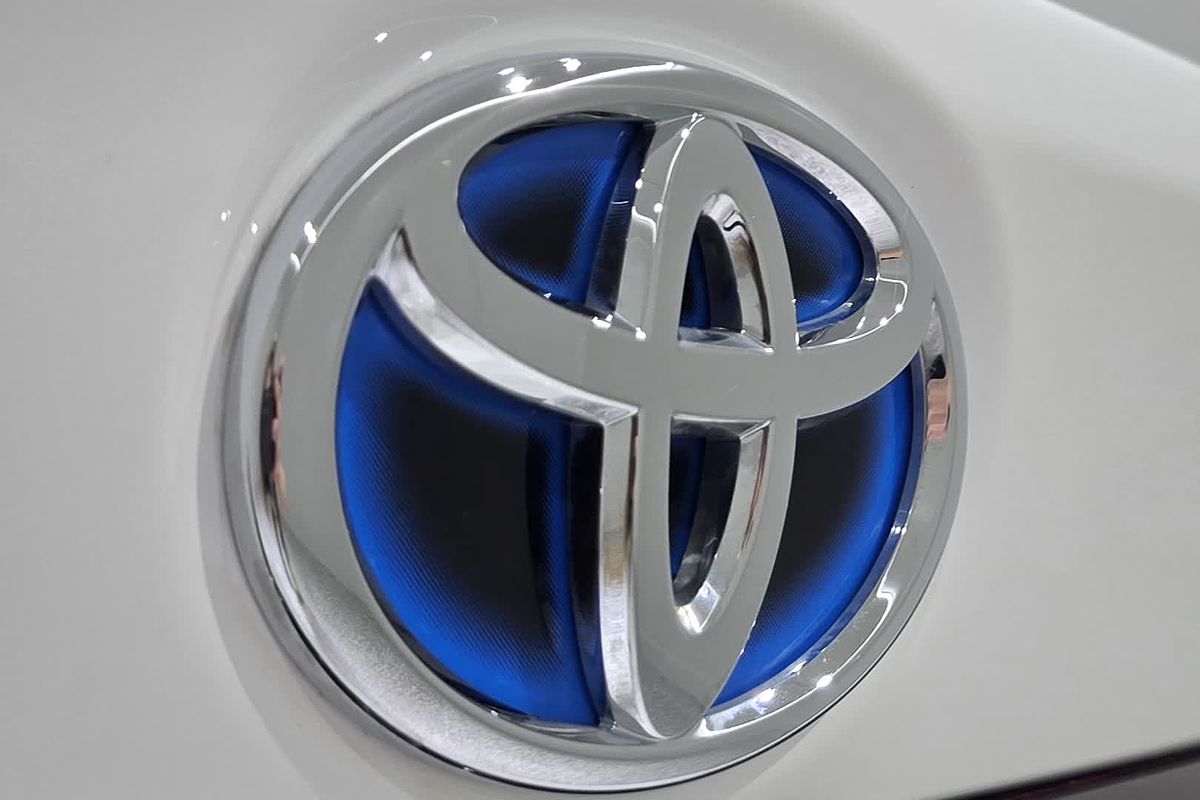 2022 Toyota Corolla Ascent Sport Hybrid ZWE211R