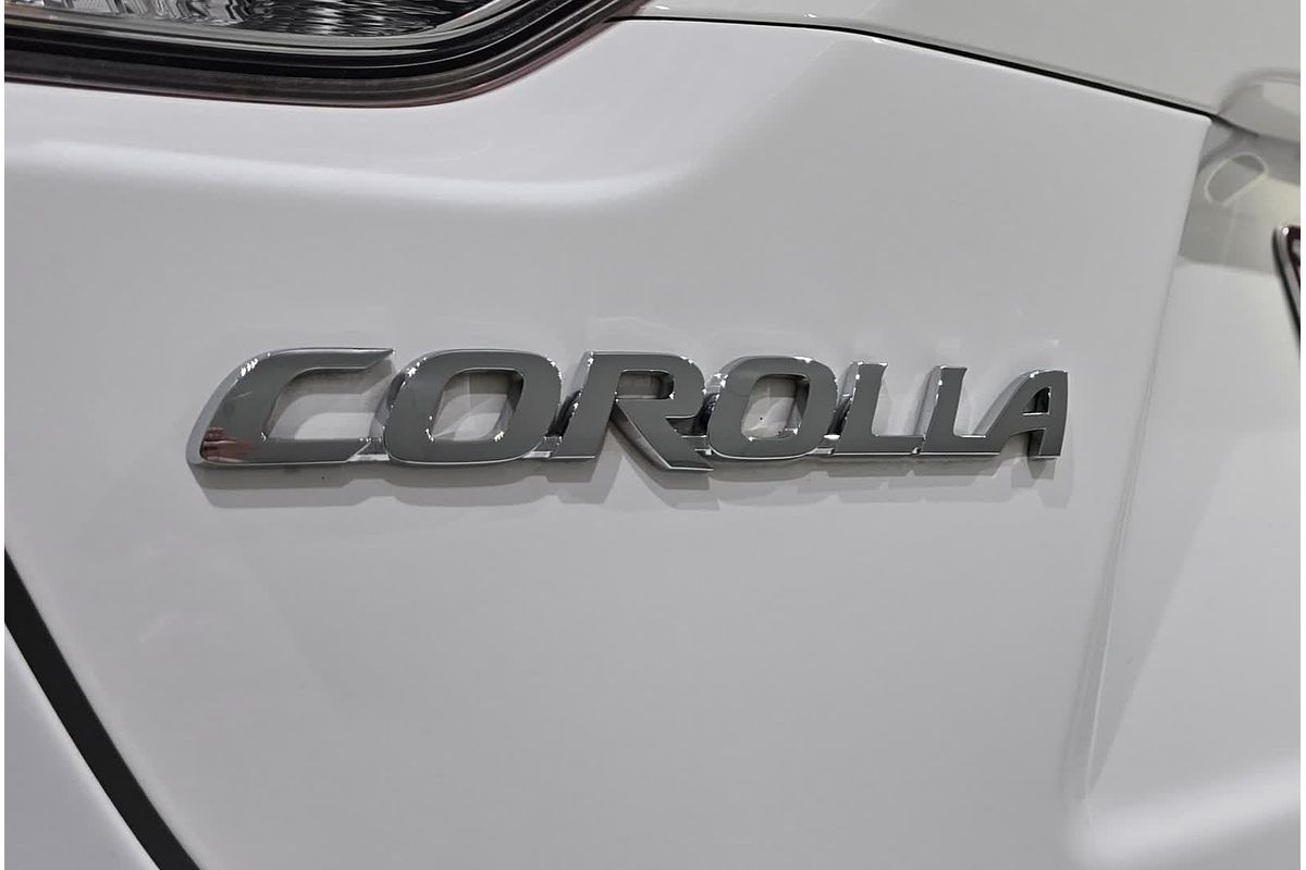 2022 Toyota Corolla Ascent Sport Hybrid ZWE211R