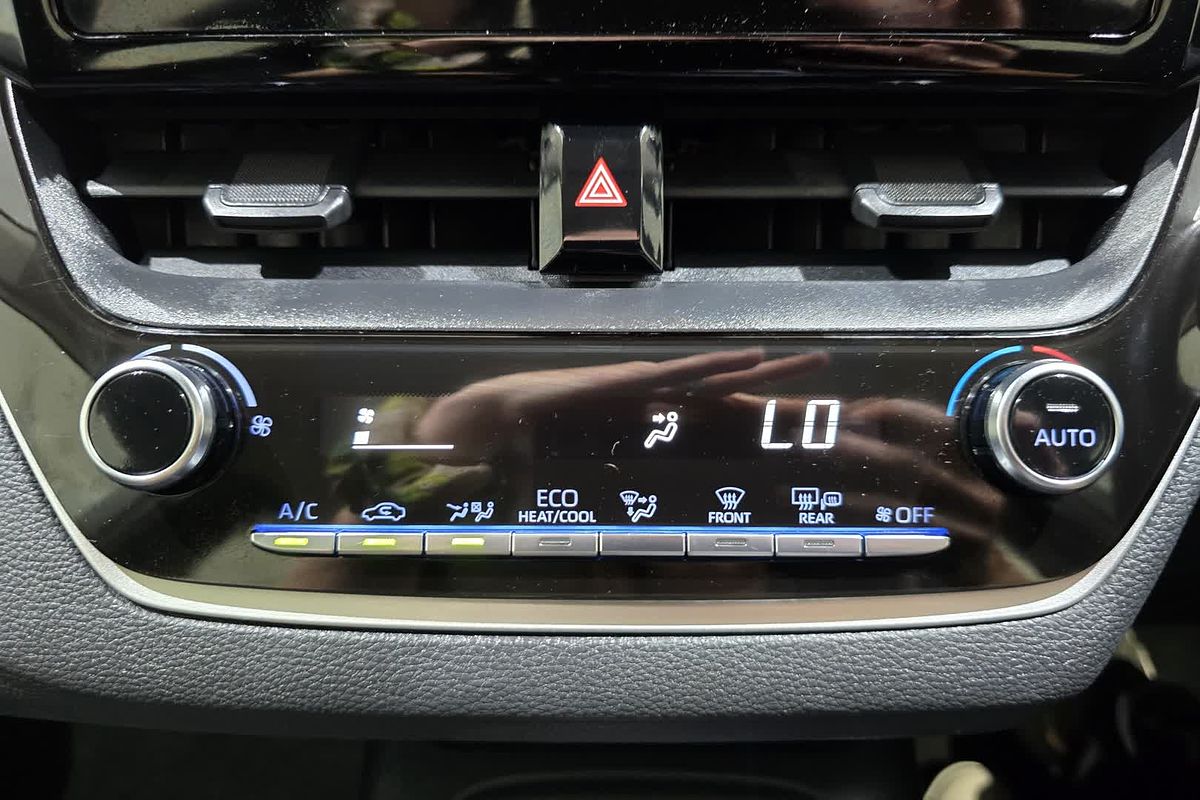 2022 Toyota Corolla Ascent Sport Hybrid ZWE211R
