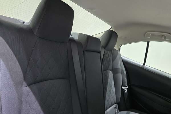 2022 Toyota Corolla Ascent Sport Hybrid ZWE211R