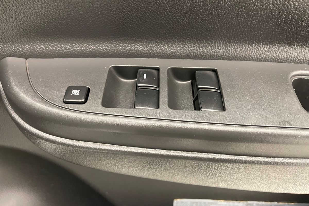 2021 Mitsubishi Triton GLX+ MR 4X4