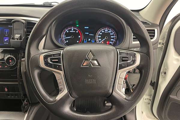 2021 Mitsubishi Triton GLX+ MR 4X4