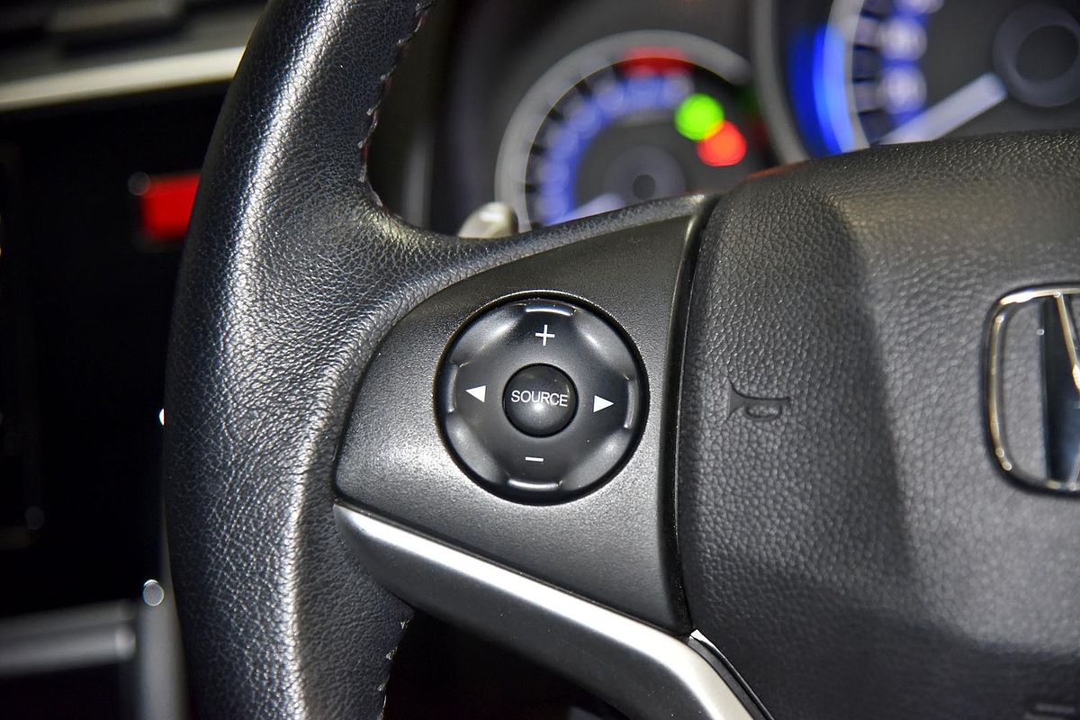2016 Honda Jazz VTi-L GF