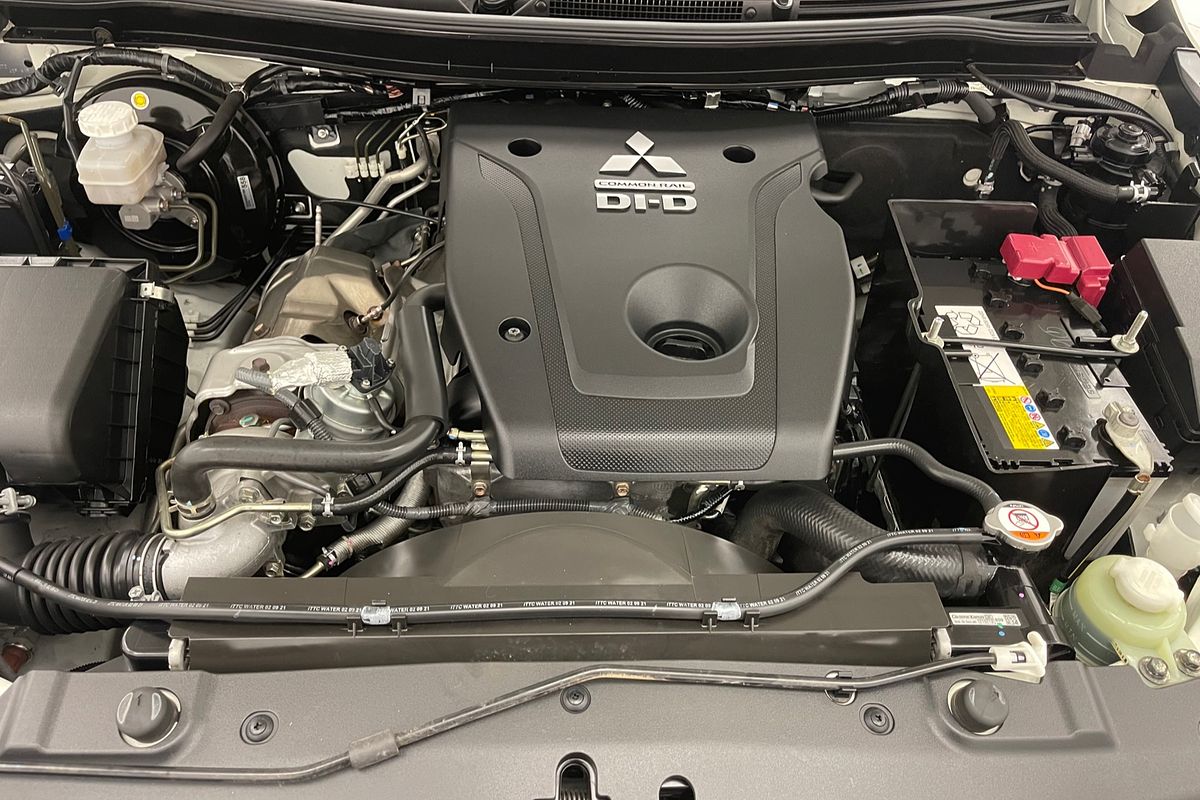 2021 Mitsubishi Triton GLX+ MR 4X4