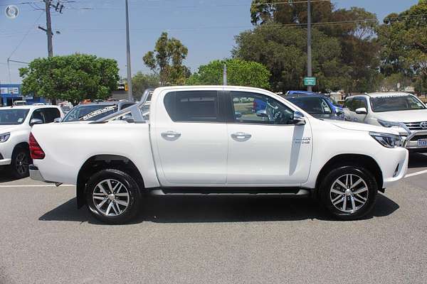 2017 Toyota Hilux SR5 GUN126R 4X4
