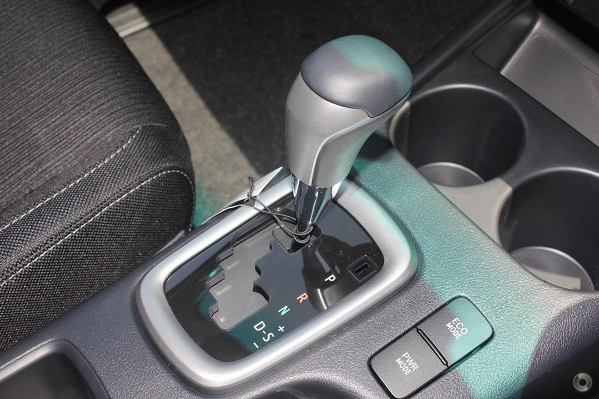 2017 Toyota Hilux SR5 GUN126R 4X4