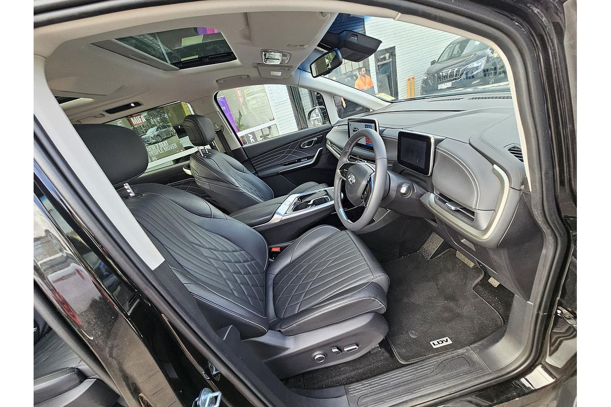 2023 LDV MIFA Executive