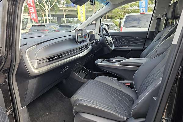 2023 LDV MIFA Executive