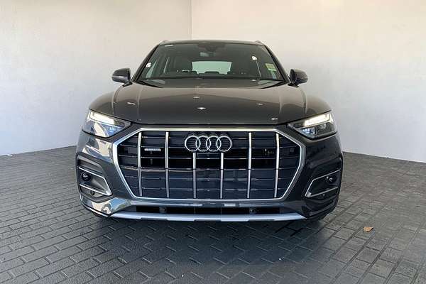 2024 Audi Q5 40 TDI Sport FY