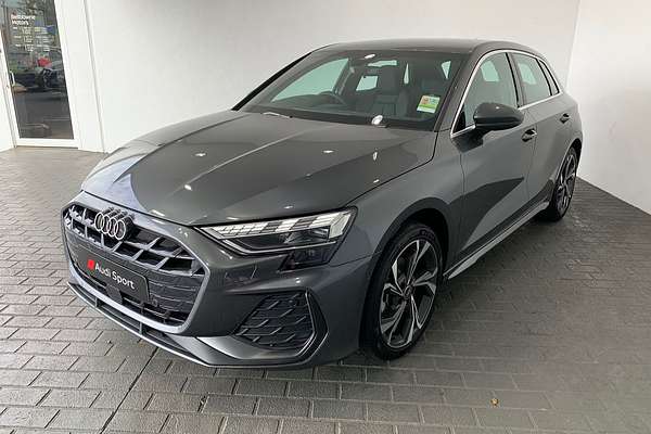 2024 Audi A3 35 TFSI S line GY