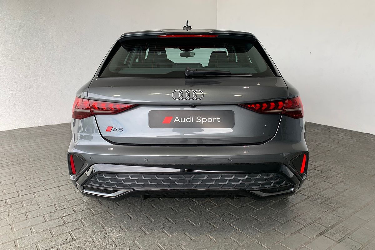 2024 Audi A3 35 TFSI S line GY