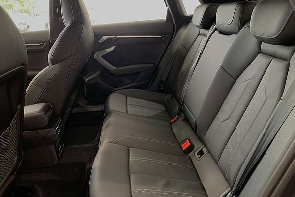2024 Audi A3 35 TFSI S line GY
