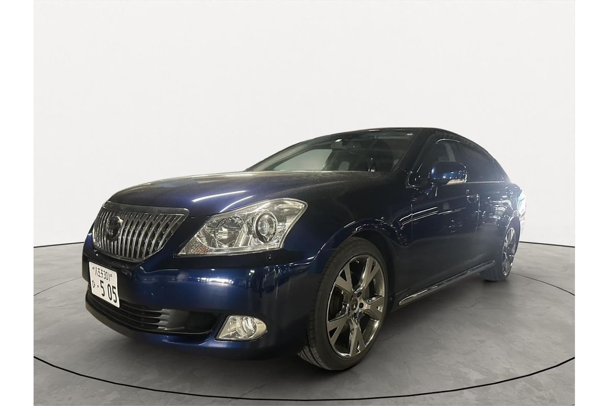 2010 Toyota Crown Majesta C Type URS206