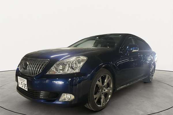 2010 Toyota Crown Majesta C Type URS206