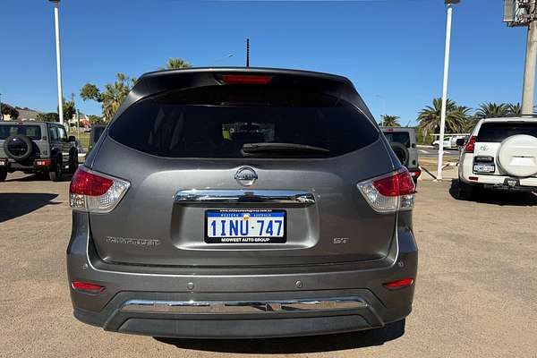 2015 Nissan Pathfinder ST R52