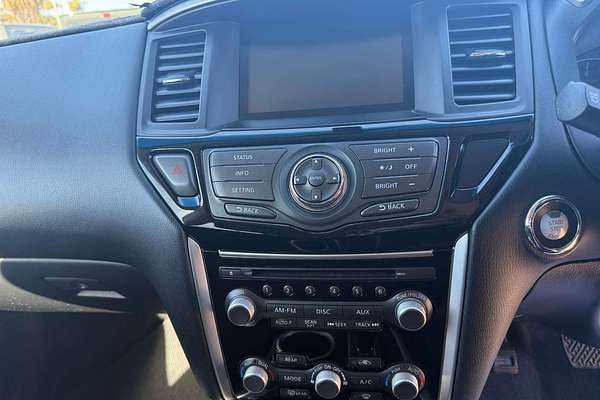 2015 Nissan Pathfinder ST R52