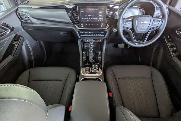 2025 Isuzu MU-X LS-T