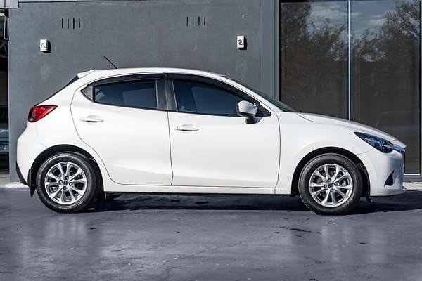 2014 Mazda 2 Maxx DJ Series