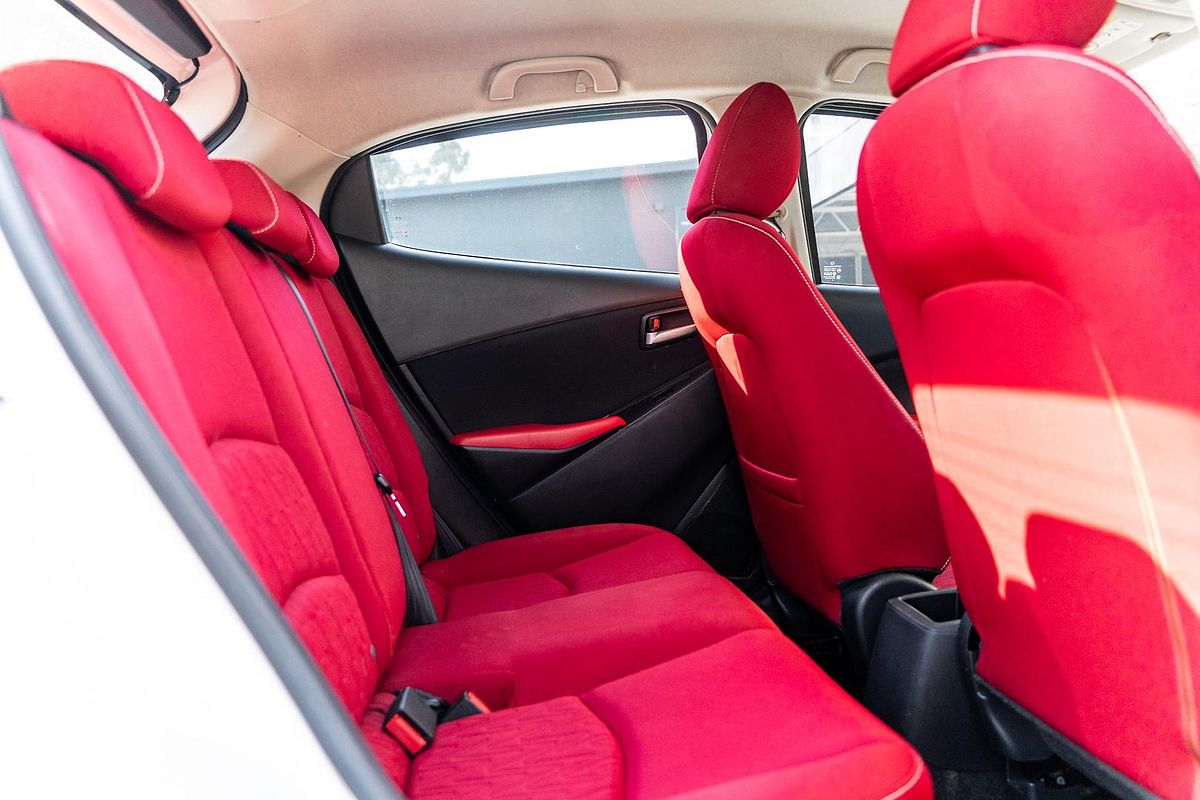 2014 Mazda 2 Maxx DJ Series