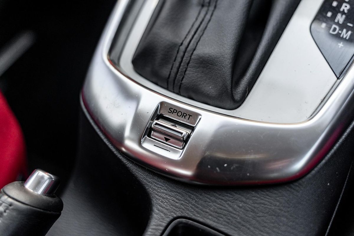 2014 Mazda 2 Maxx DJ Series