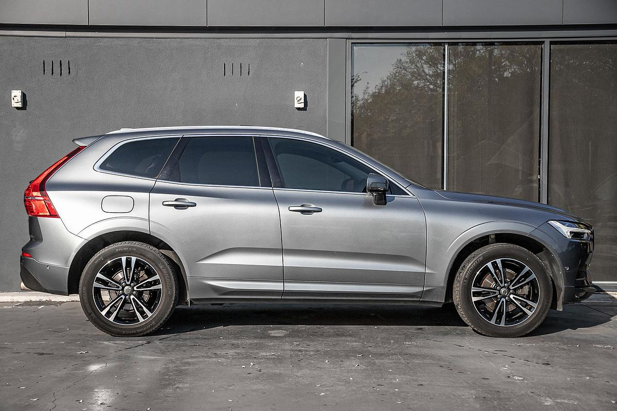 2019 Volvo XC60 T5 Momentum