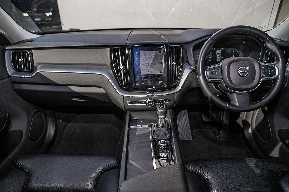 2019 Volvo XC60 T5 Momentum