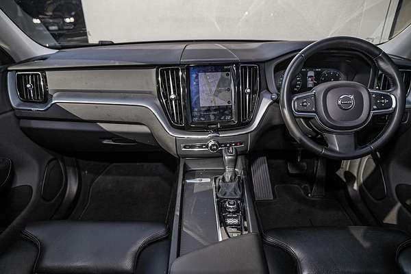 2019 Volvo XC60 T5 Momentum