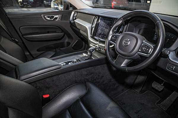 2019 Volvo XC60 T5 Momentum