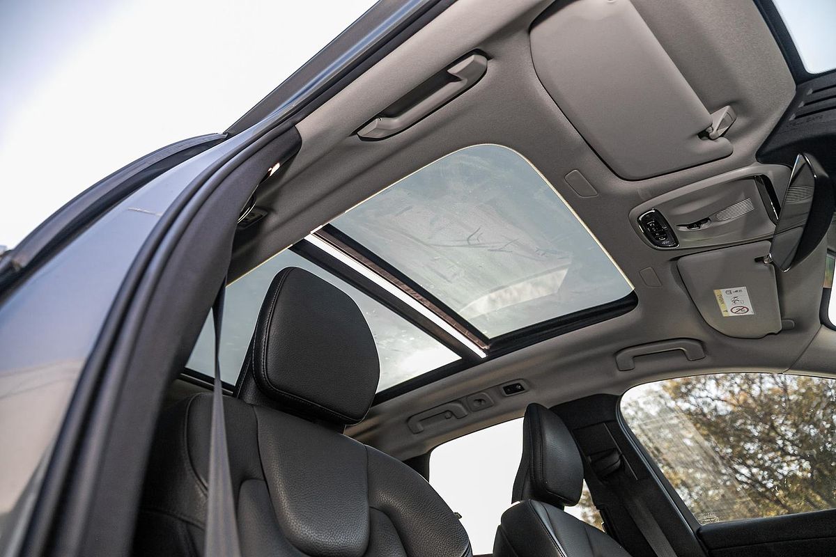 2019 Volvo XC60 T5 Momentum