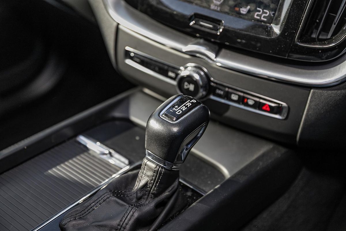 2019 Volvo XC60 T5 Momentum