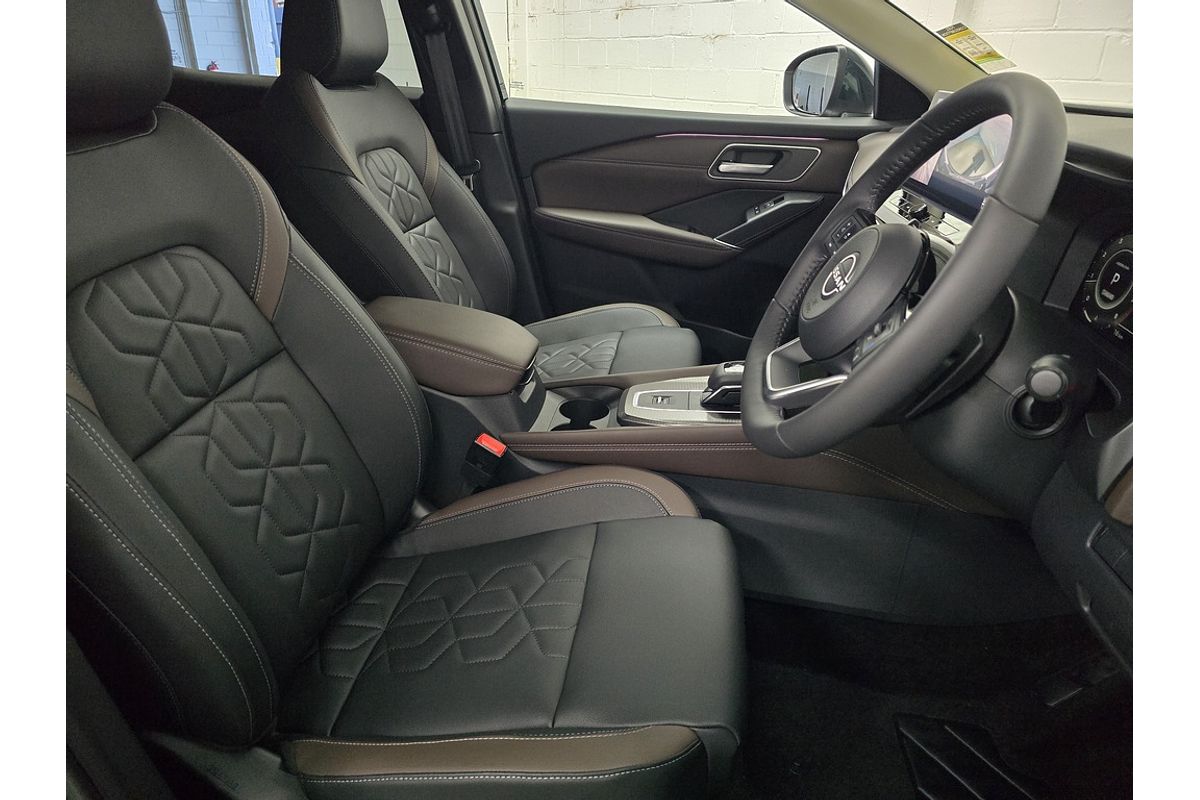 Nissan QASHQAI CVT TI