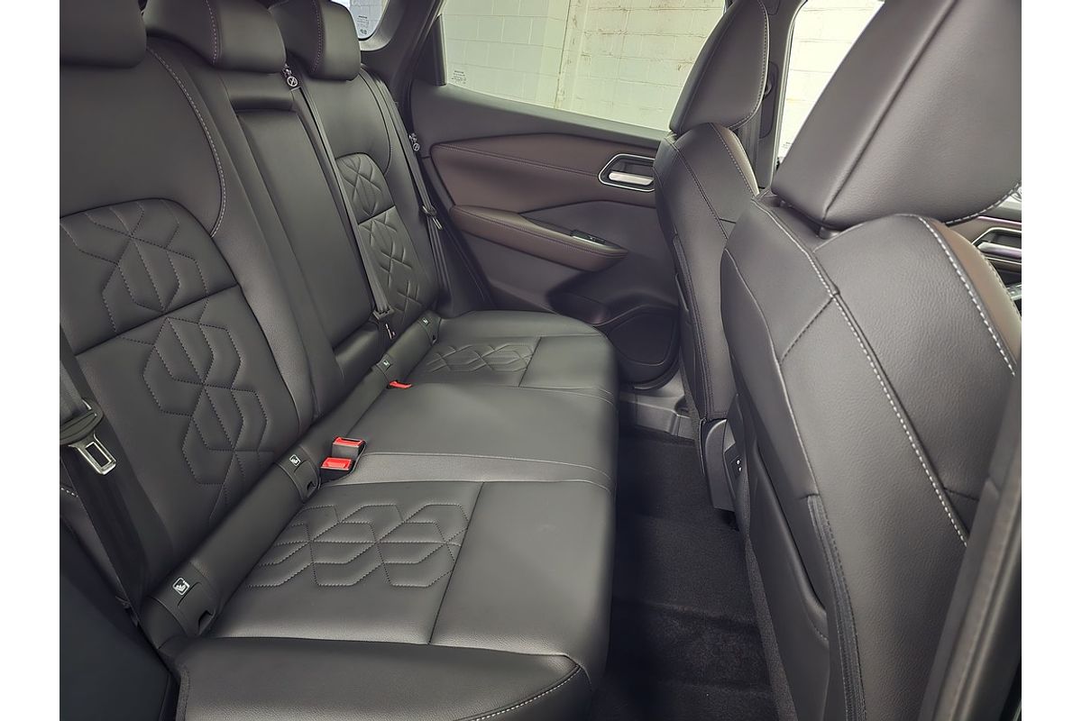 Nissan QASHQAI CVT TI