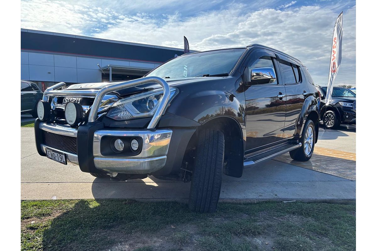 2018 Isuzu MU-X LS-T
