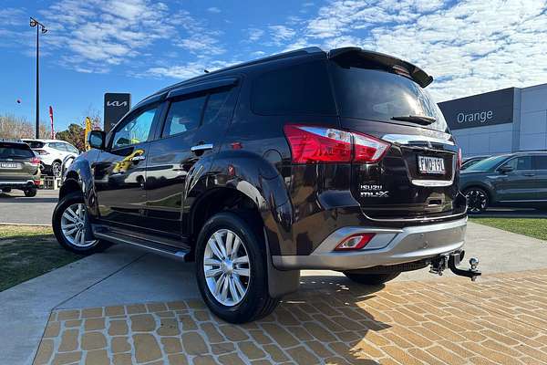 2018 Isuzu MU-X LS-T