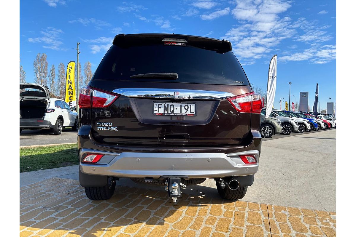2018 Isuzu MU-X LS-T
