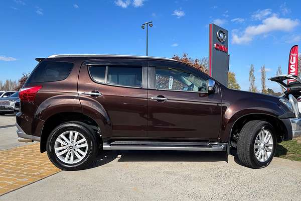 2018 Isuzu MU-X LS-T