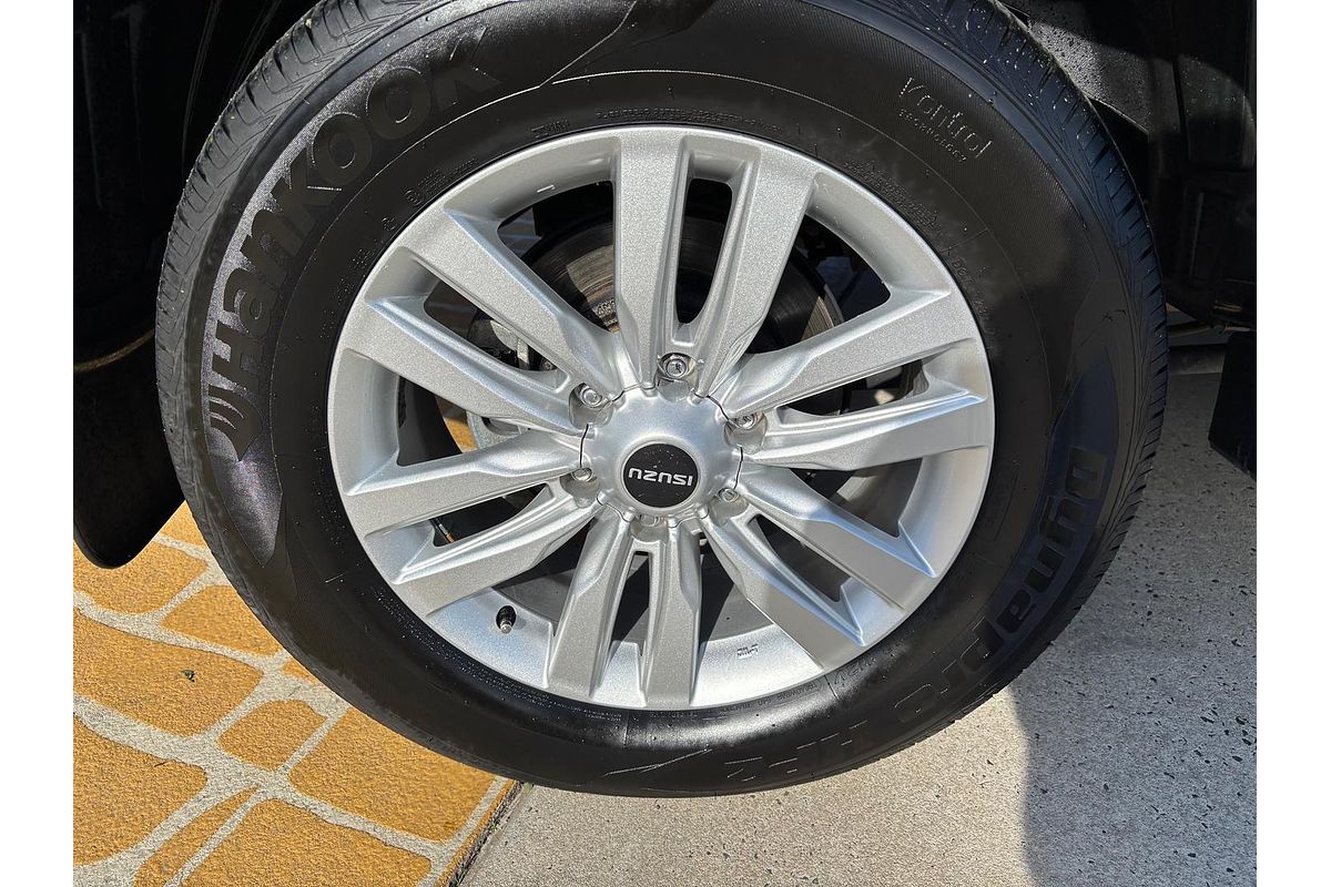 2018 Isuzu MU-X LS-T