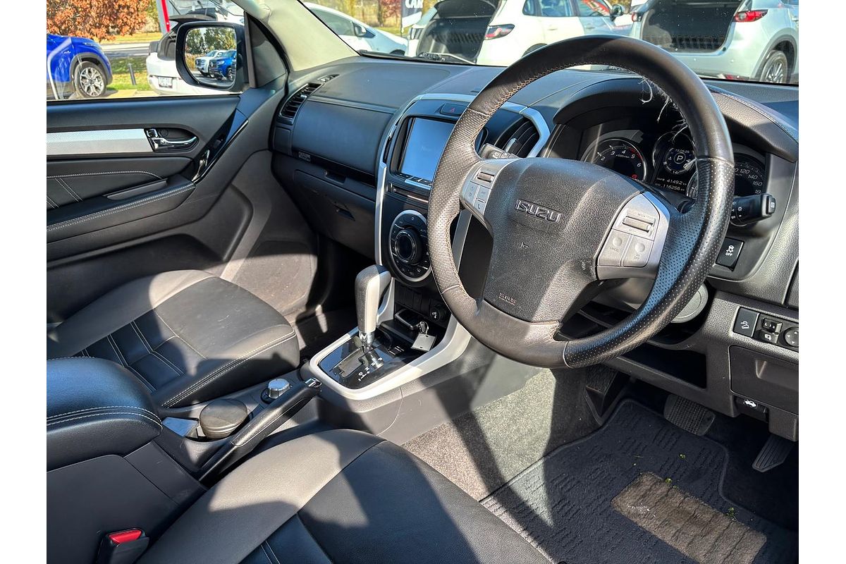 2018 Isuzu MU-X LS-T