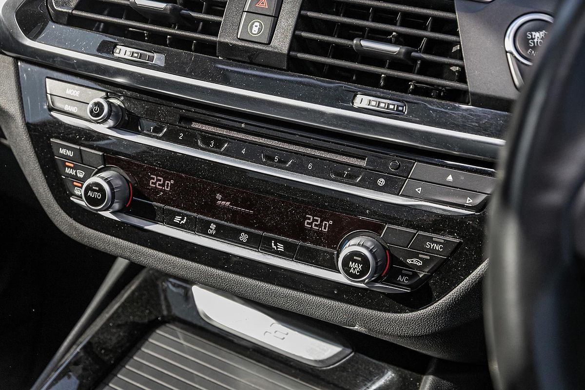 2017 BMW X3 sDrive20i G01
