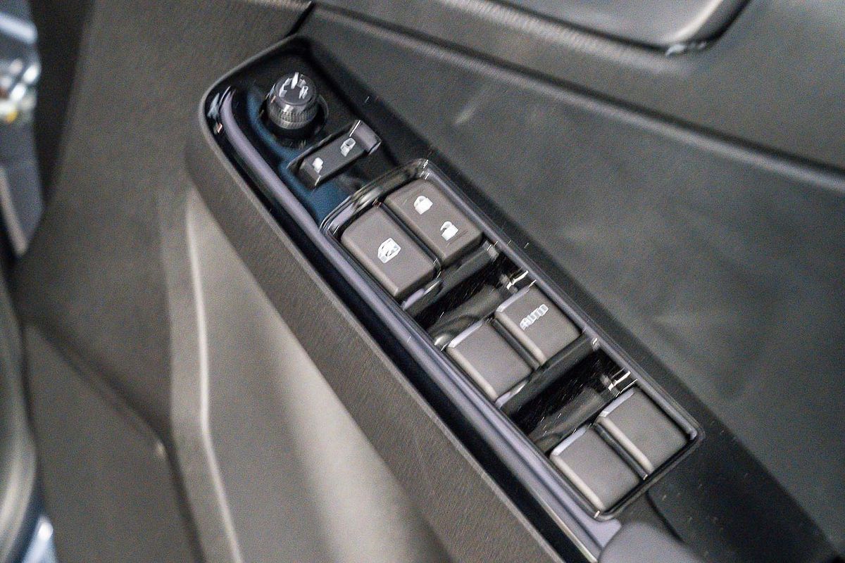 2025 Isuzu D-MAX X-TERRAIN 4X4
