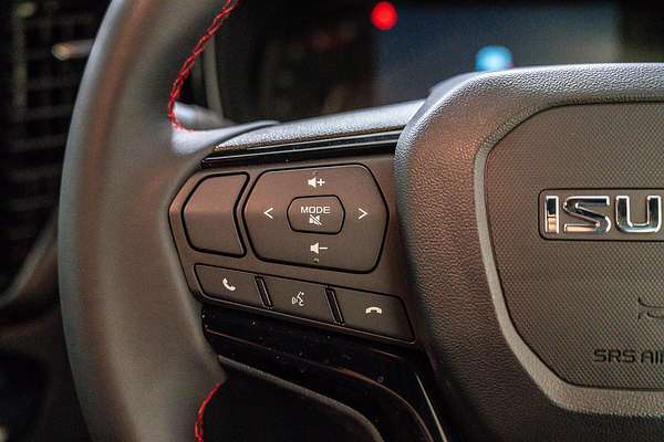 2025 Isuzu D-MAX X-TERRAIN 4X4
