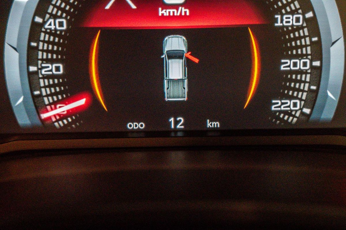 2025 Isuzu D-MAX X-TERRAIN 4X4